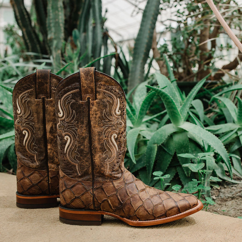 Soto Boots Men's Pirarucu Print Cowboy Boots