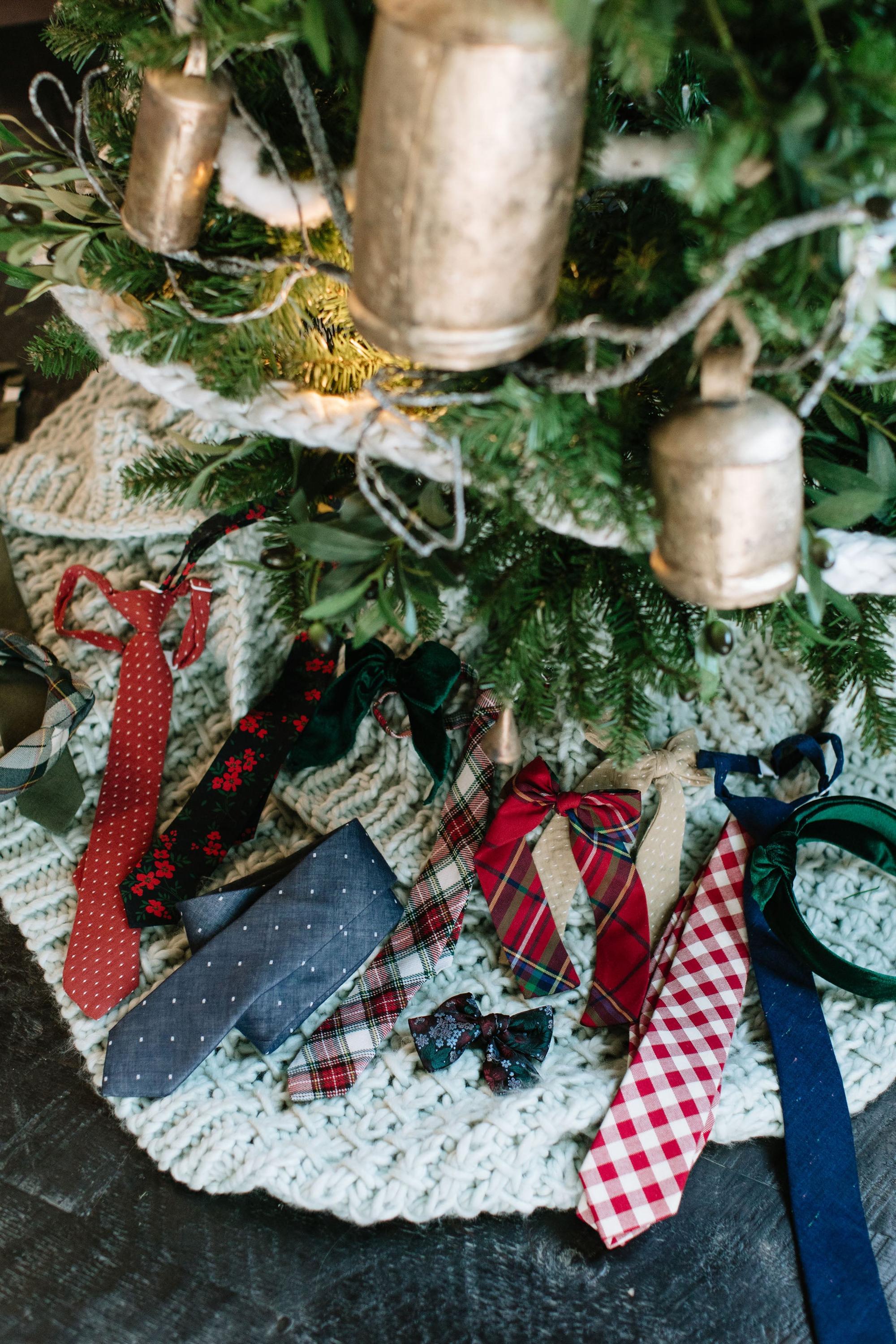 Classic Christmas Bow Tie for Boys