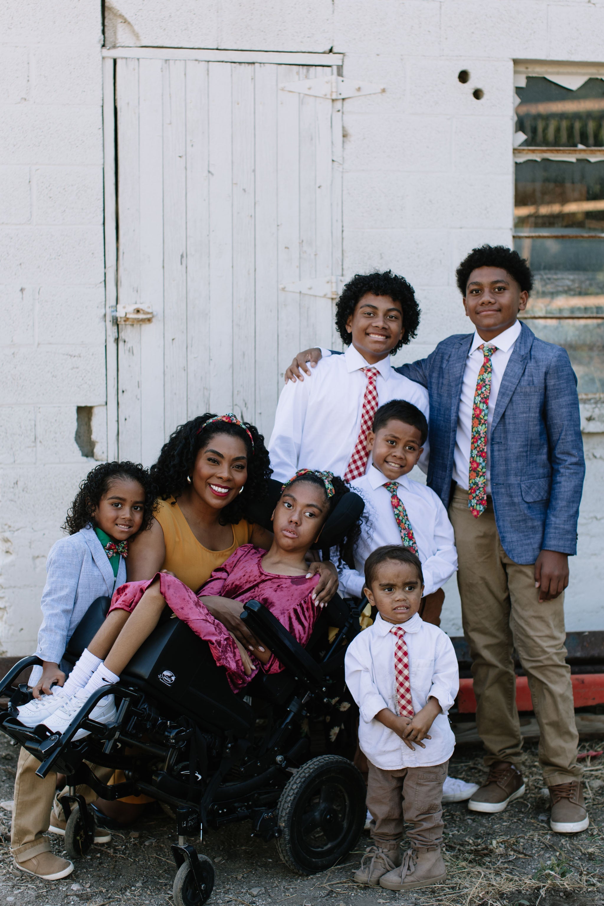 Jolly Floral Boys Tie