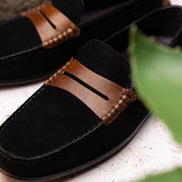 Monza Sueded Italian Calfskin Driver Black / Chestnut