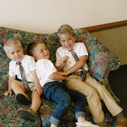 Foyer Floral Boys Tie