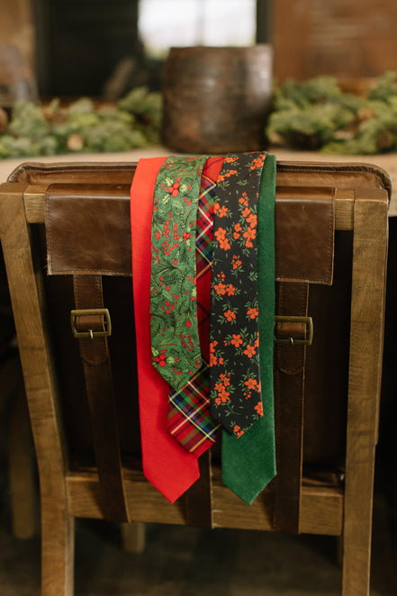 Holly Berry - Youth Tie